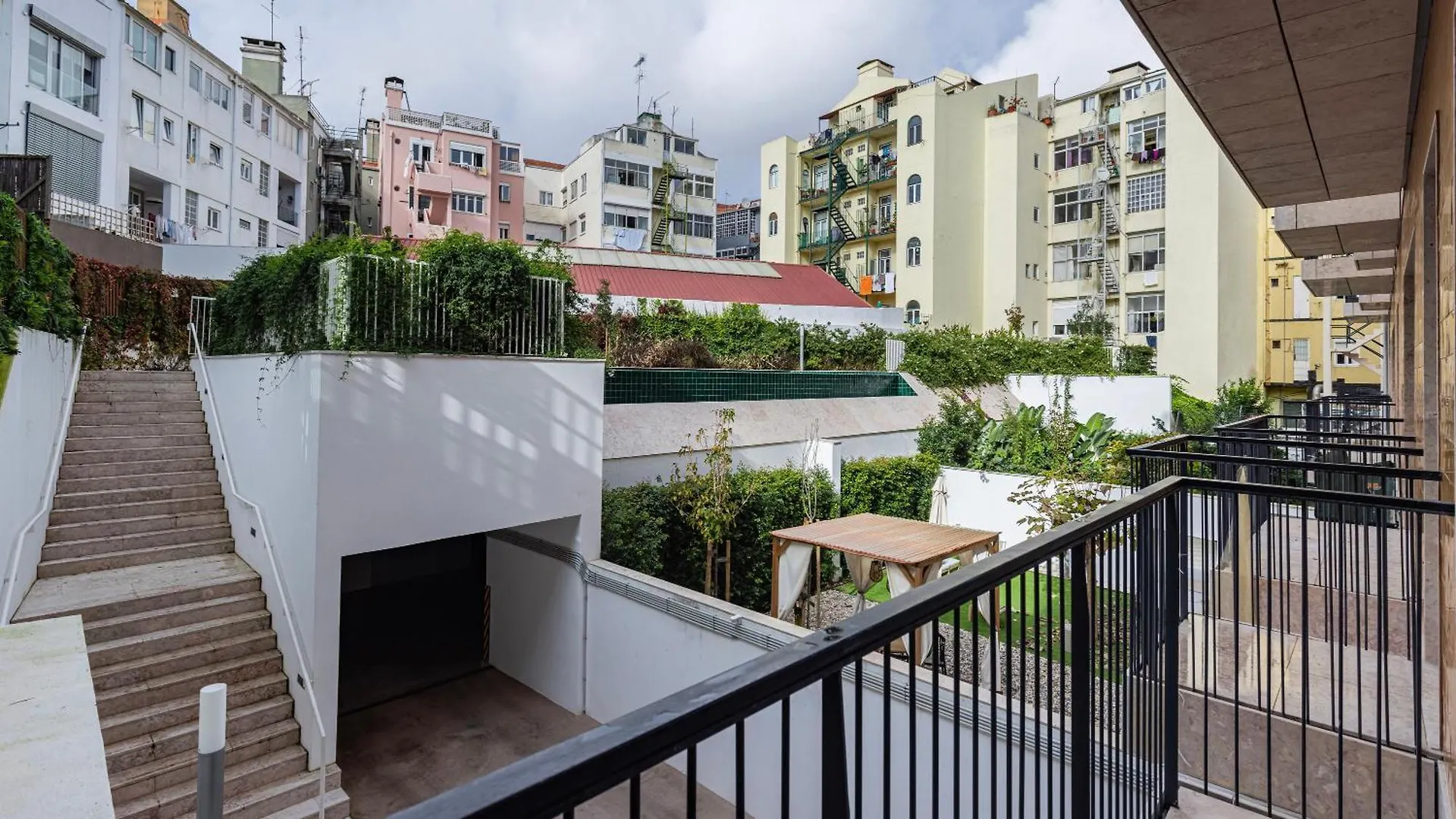 Deluxe 1 Bdr Apartment W/ Pool View By Lovelystay Lisboa 0*,