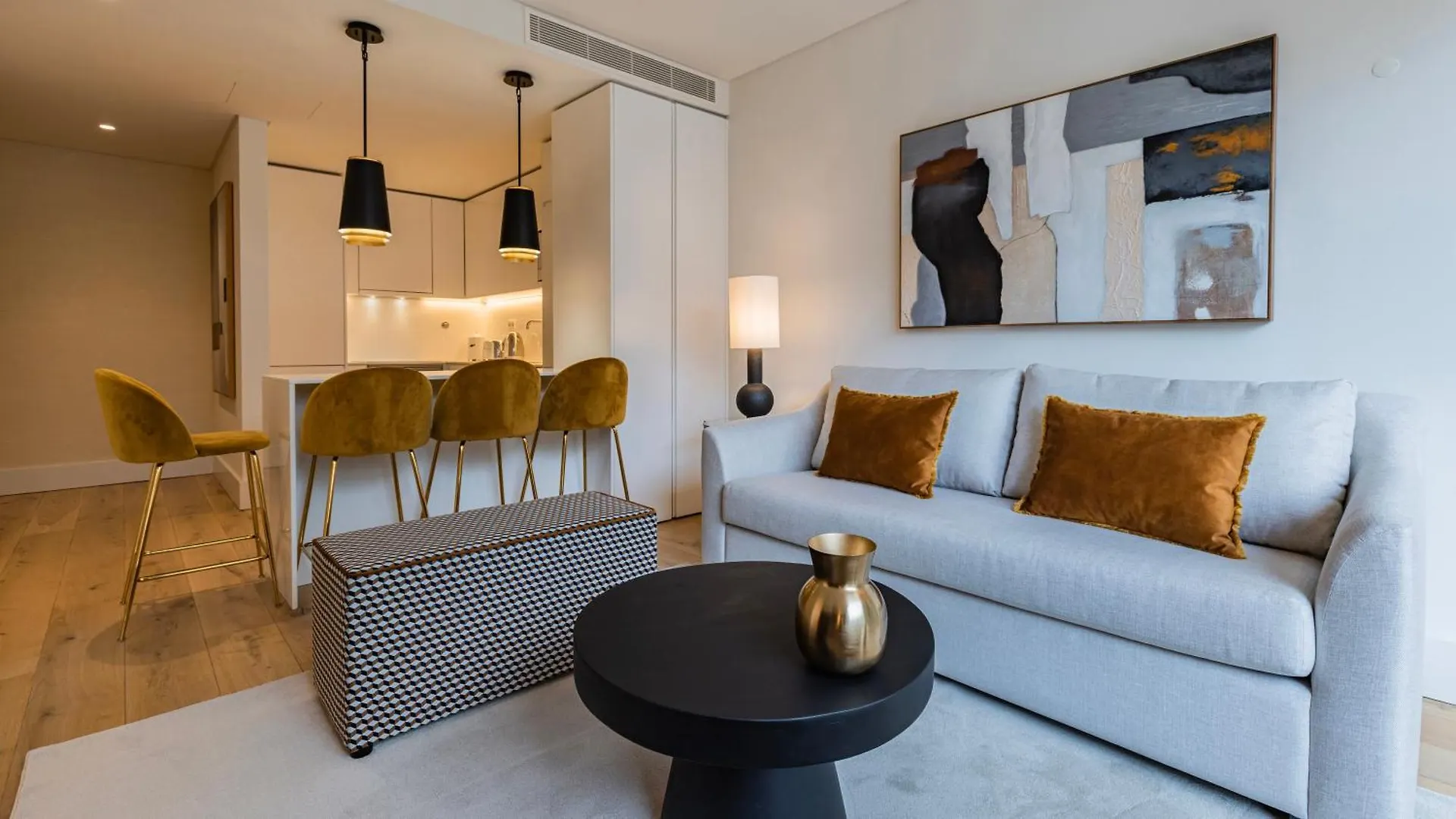 Deluxe 1 Bdr Apartment W/ Pool View By Lovelystay Lisboa